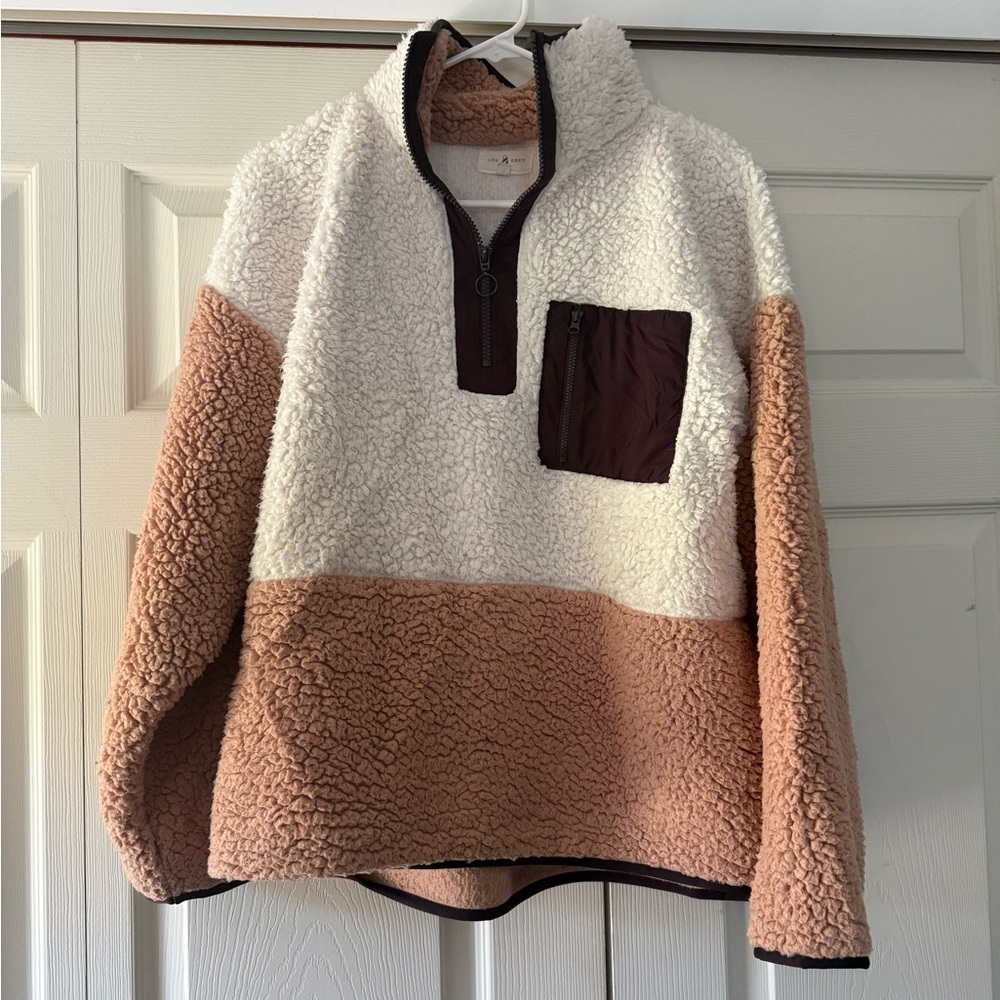 Colorblock Sherpa Pullover in Cream and Dusty Rose- never worn